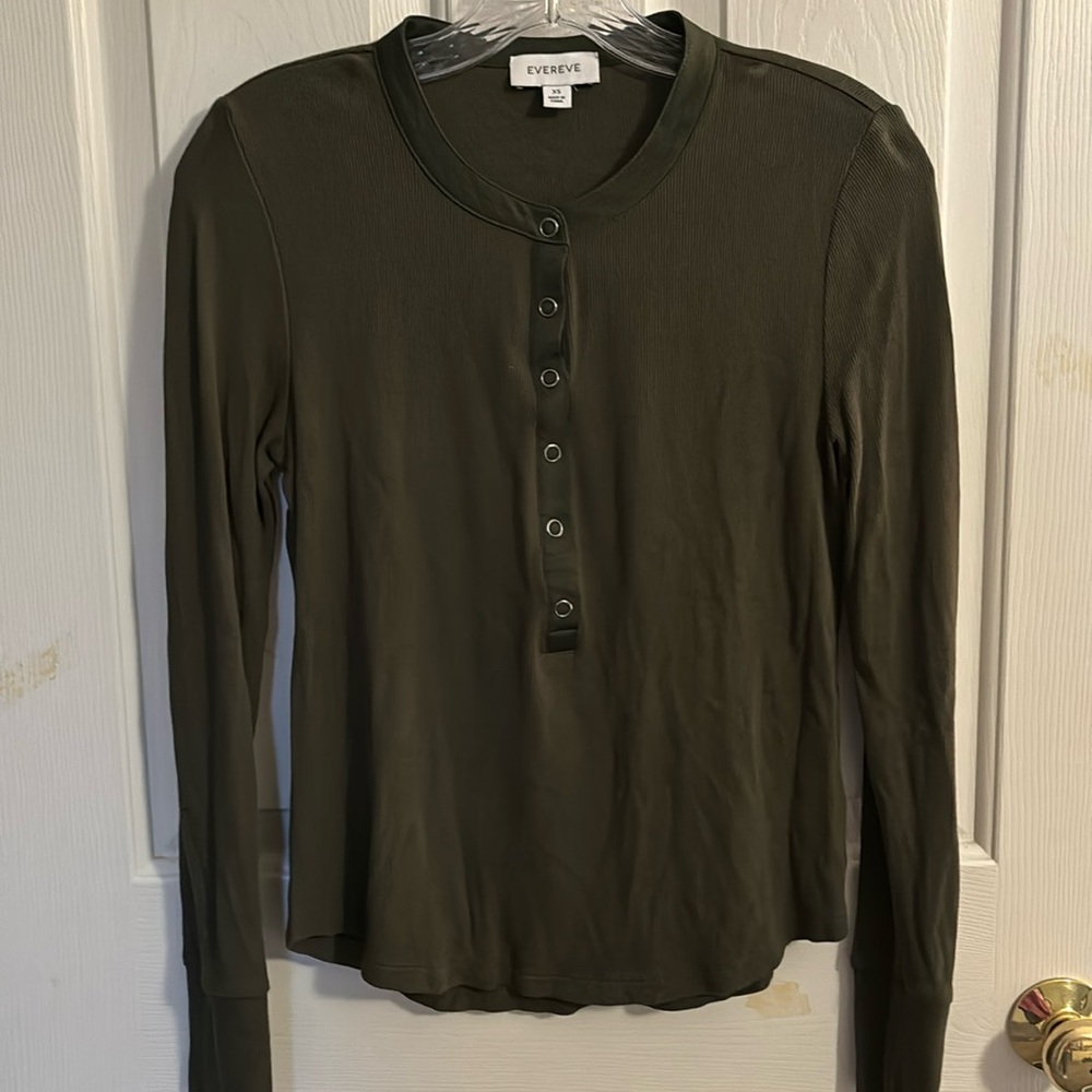 Women’s Long Sleeve